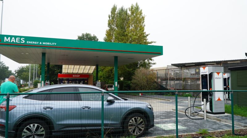 Sparki laadpaal locatie in Sint-Kruis